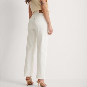 Levi’s Ribcage Straight Ankle Jeans